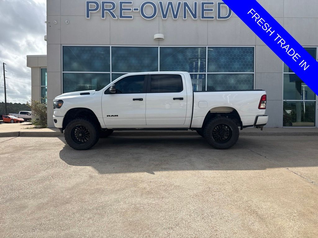 2023 RAM 1500 Big Horn/Lone Star 4x4 Crew Cab 5'7's photo