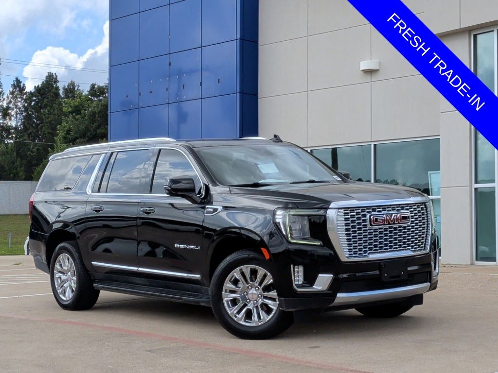 2024 GMC Yukon Denali 2WD's photo