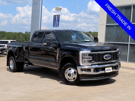 2024 Ford F-350SD Lariat Truck