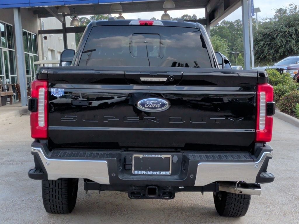Used 2023 Ford F-350SD Lariat Truck