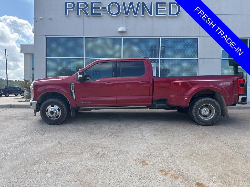 2023 Ford F-350 Lariat 4x4 Crew Cab 8' Box DRW's photo
