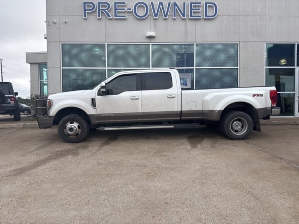 Used 2022 Ford F-350SD Lariat Truck
