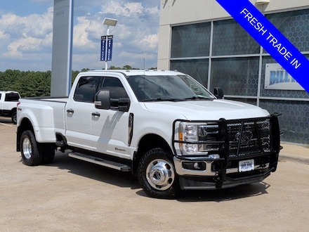 2023 Ford F-350SD XLT Truck