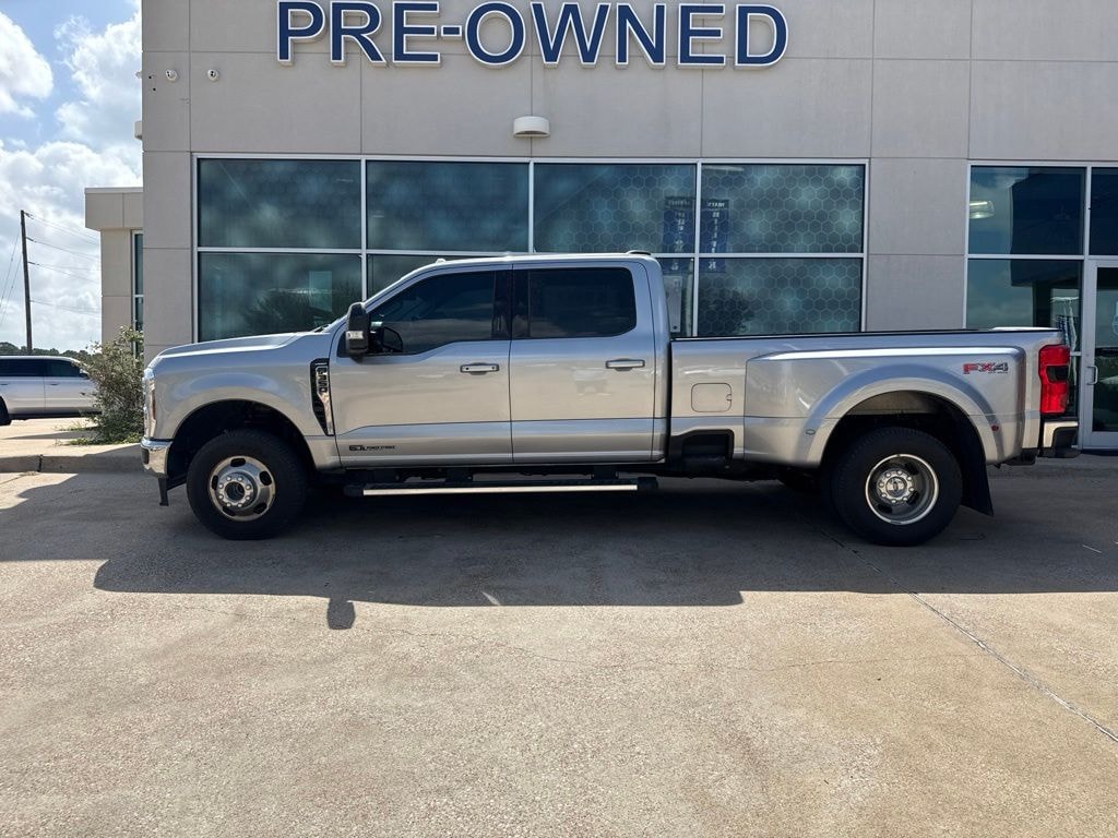 Used 2024 Ford F-350SD Lariat Truck