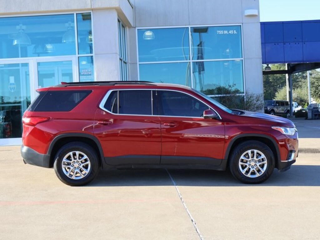 Used 2021 Chevrolet Traverse LT Leather SUV