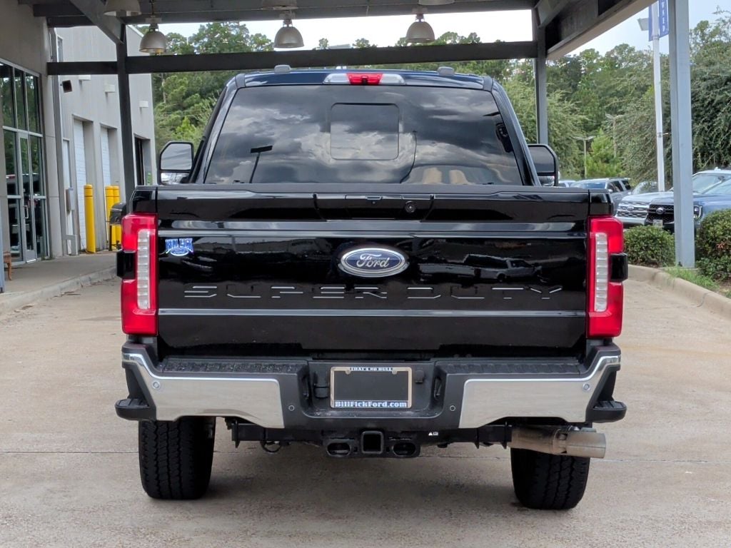 Used 2023 Ford F-350SD Lariat Truck