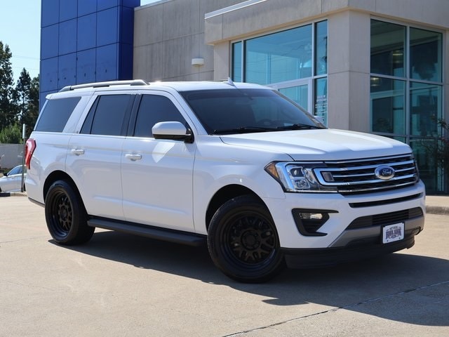 2021 Ford Expedition XLT's photo