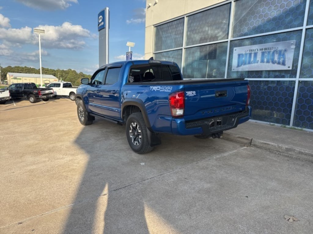 Used 2017 Toyota Tacoma SR5 Truck