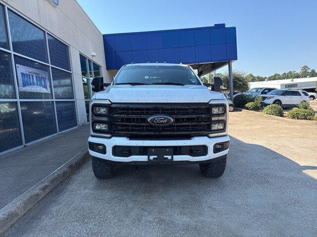 2024 Ford F-250 photo 3