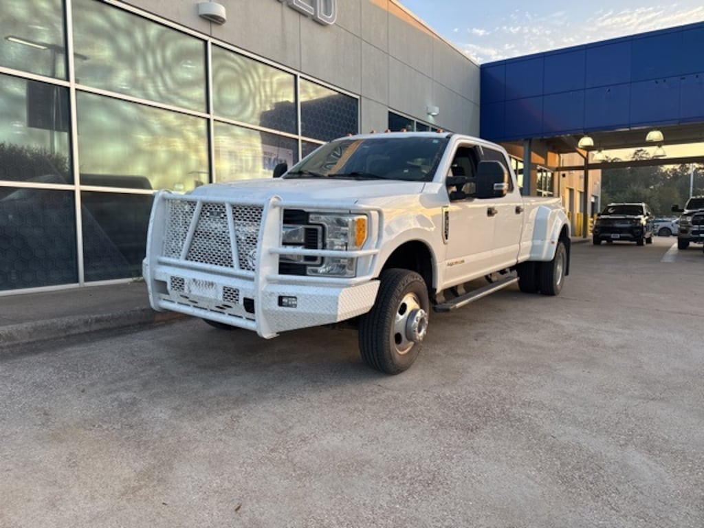 Used 2017 Ford F-350SD XLT Truck