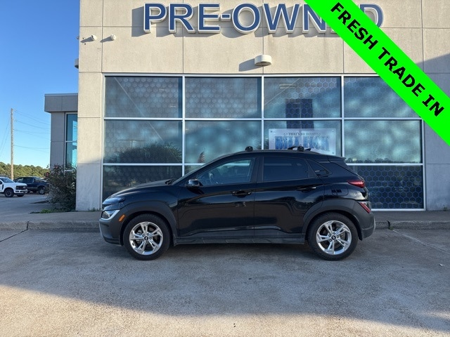 2022 Hyundai Kona SEL's photo