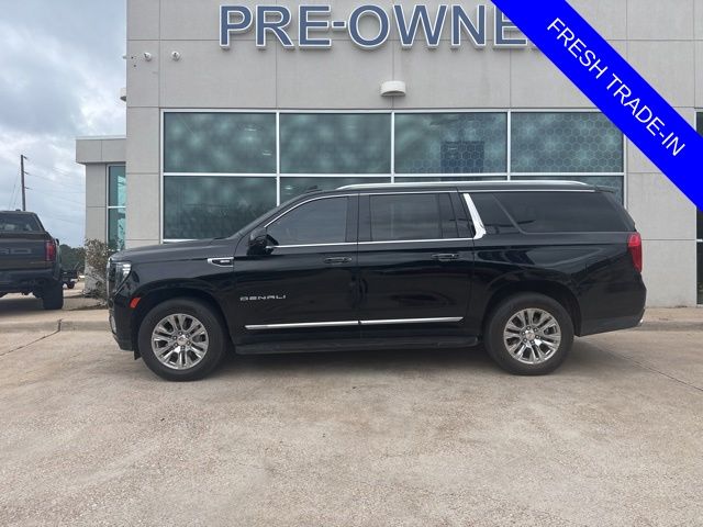 2024 GMC Yukon Denali 2WD's photo