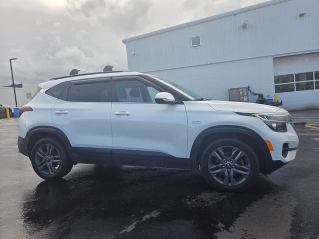 Used 2021 Kia Seltos S SUV