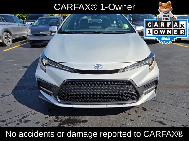 2022 Toyota Corolla SE photo 2