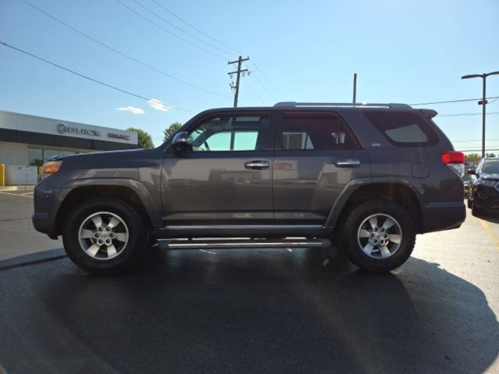 Used 2011 Toyota 4Runner SR5 SUV