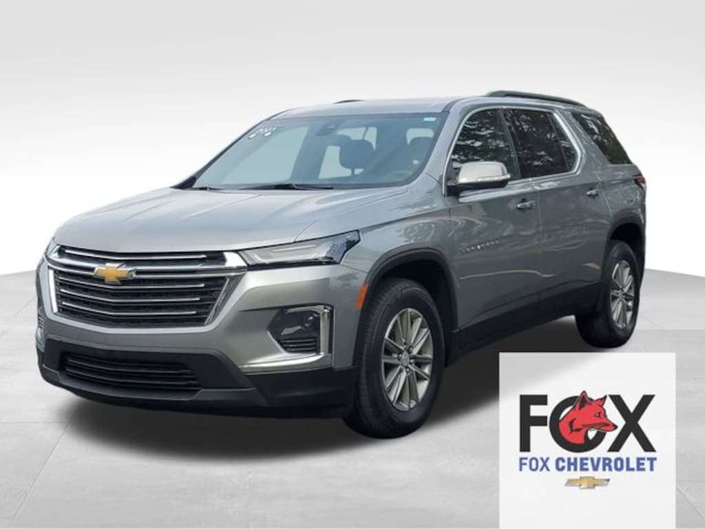 Used 2023 Chevrolet Traverse LT SUV
