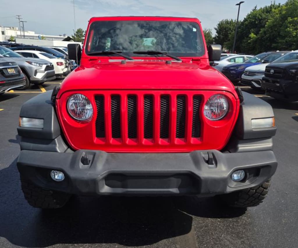 Used 2018 Jeep Wrangler Unlimited Sport SUV