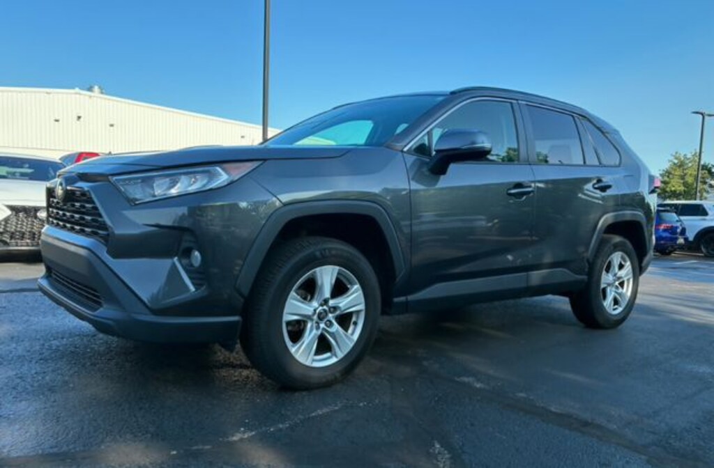 Used 2021 Toyota RAV4 XLE SUV