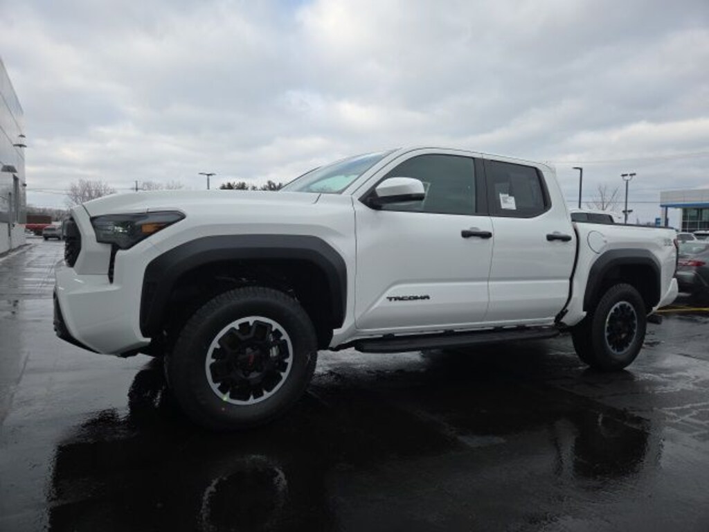 Used 2025 Toyota Tacoma TRD Off-Road Truck