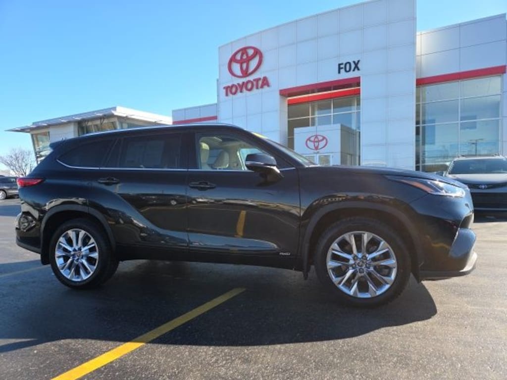 Used 2023 Toyota Highlander Hybrid Limited SUV