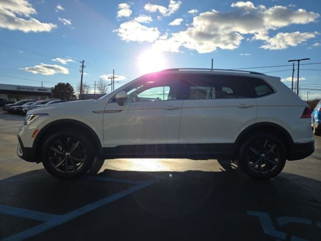Used 2023 Volkswagen Tiguan 2.0T SE SUV