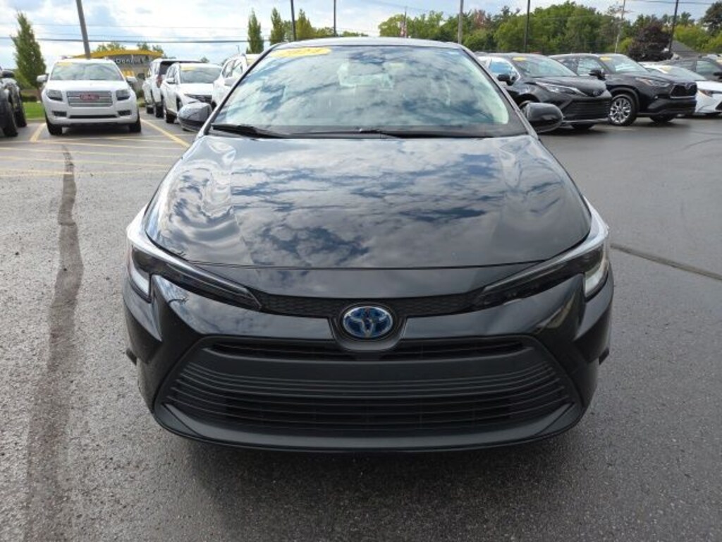 Used 2024 Toyota Corolla Hybrid LE Sedan