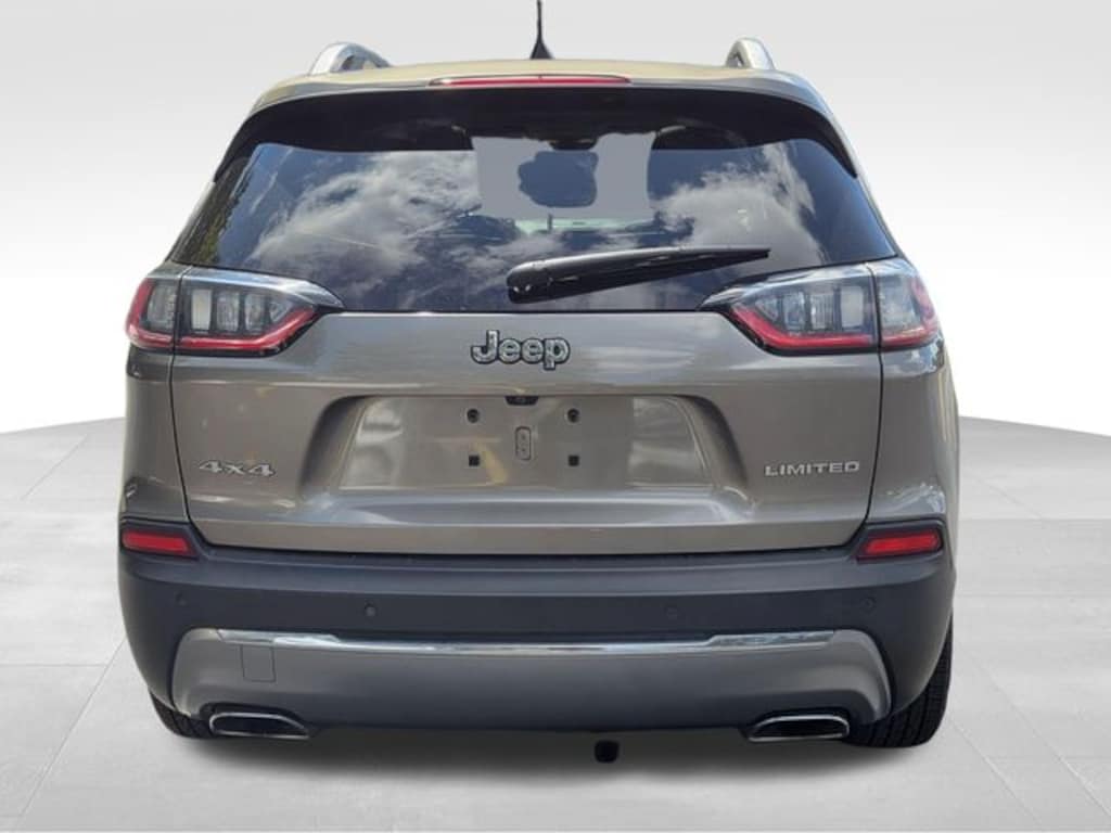 Used 2021 Jeep Cherokee Limited SUV