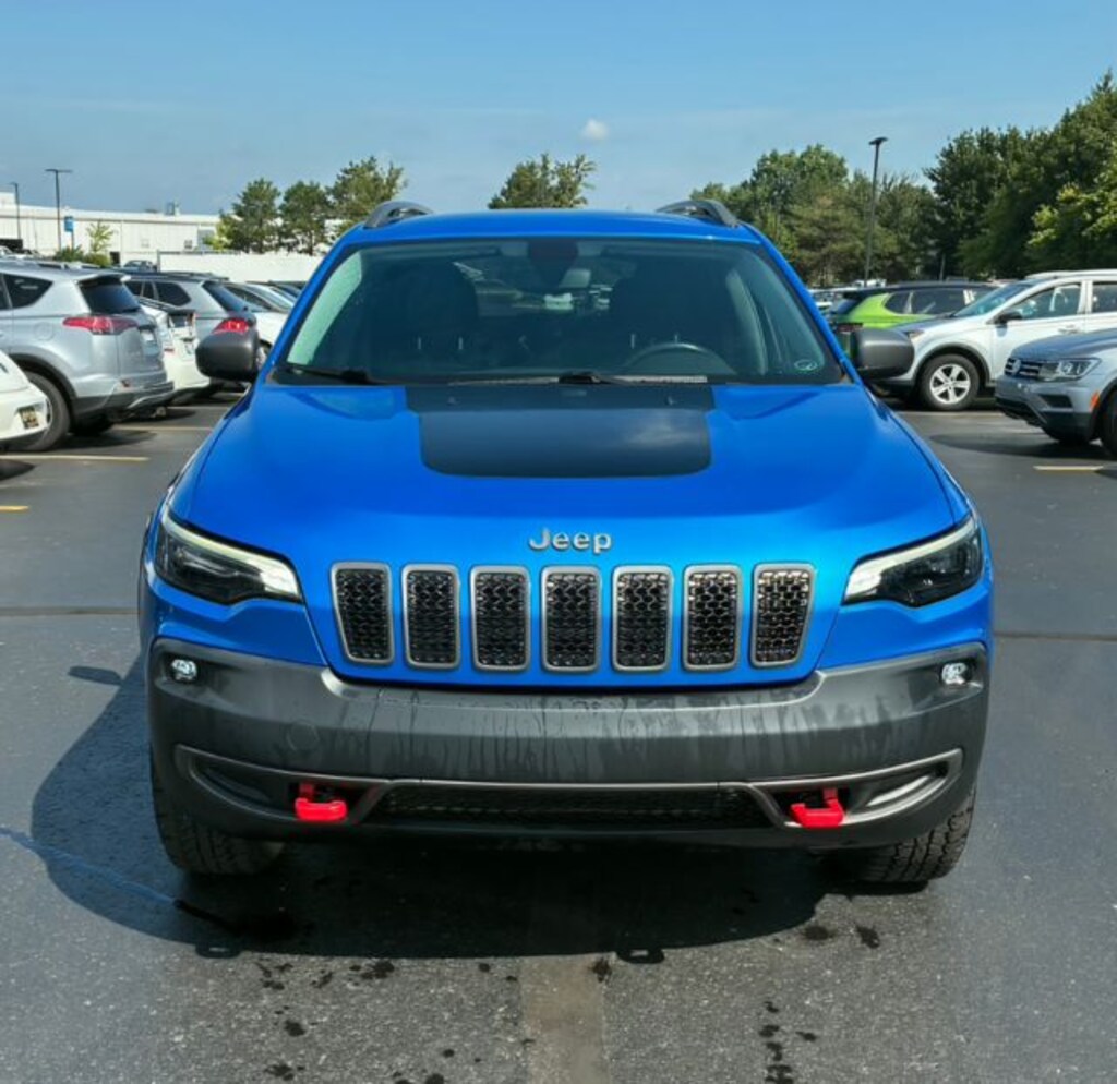Used 2019 Jeep Cherokee Trailhawk SUV