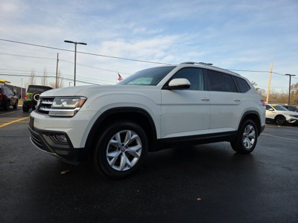 Used 2018 Volkswagen Atlas 2.0T SE w/Technology SUV