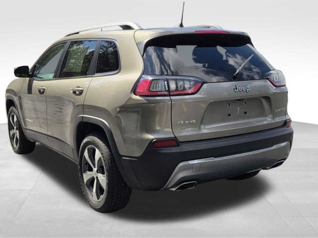 Used 2021 Jeep Cherokee Limited SUV