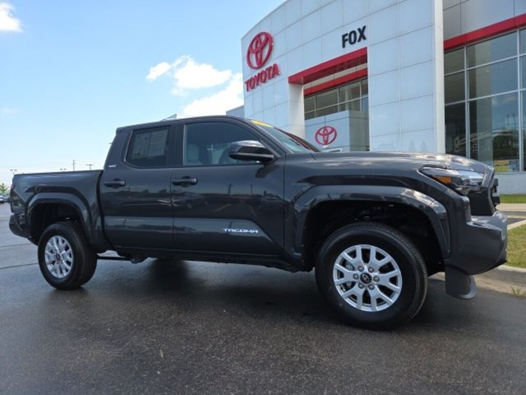 Used 2026 Toyota Tacoma SR5 Truck