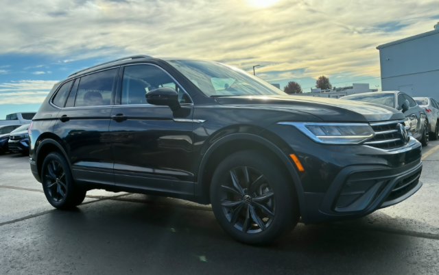 Used 2022 Volkswagen Tiguan 2.0T SE SUV