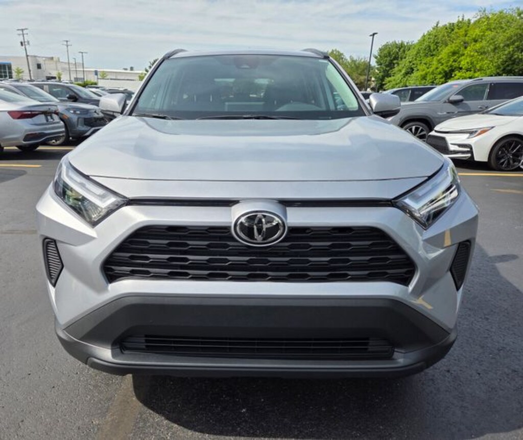 Used 2022 Toyota RAV4 XLE SUV