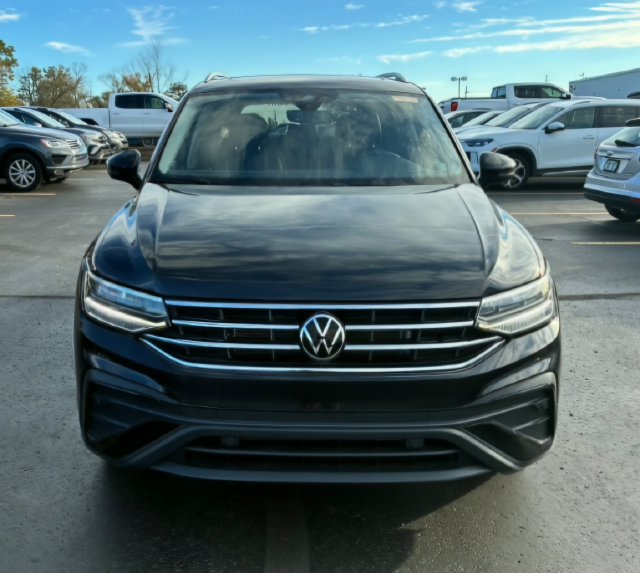 Used 2022 Volkswagen Tiguan 2.0T SE SUV