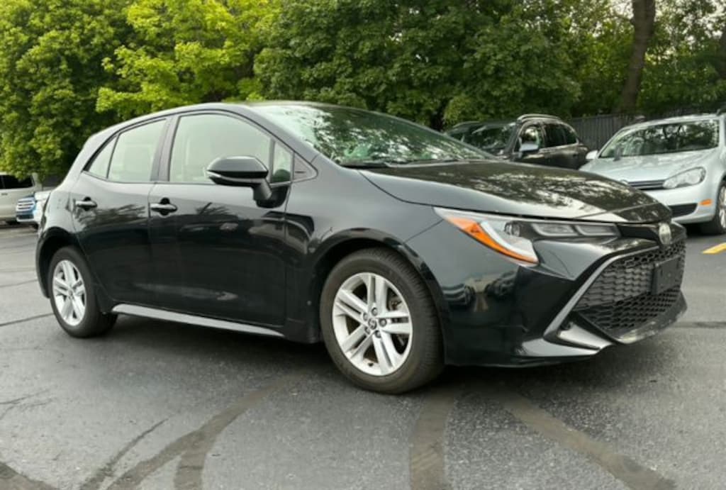 Used 2019 Toyota Corolla Hatchback SE Hatchback