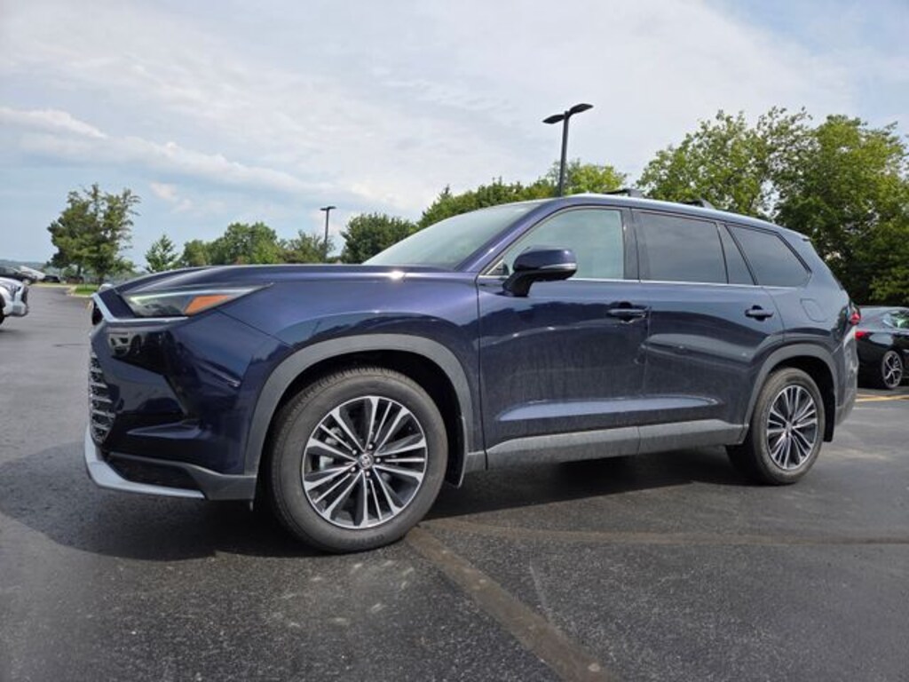 Used 2026 Toyota Grand Highlander Hybrid MAX Platinum SUV