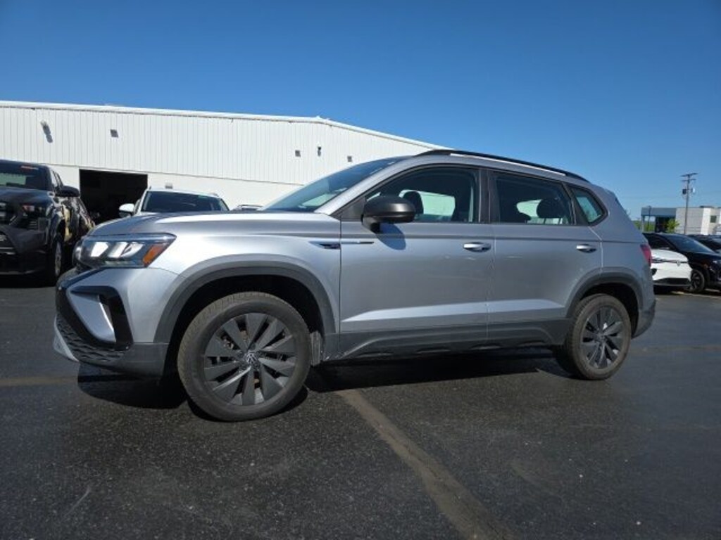 Used 2024 Volkswagen Taos 1.5T S SUV