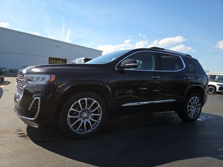 2023 GMC Acadia Denali SUV
