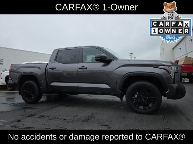 2024 Toyota Tundra Limited photo 3