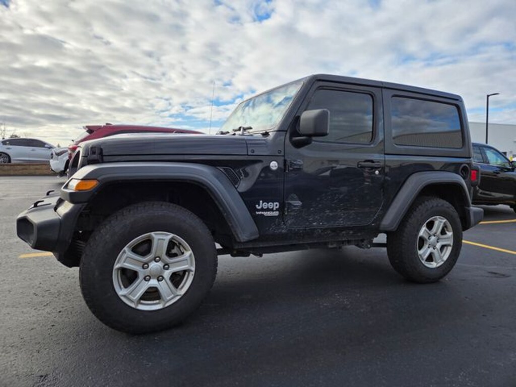 Used 2019 Jeep Wrangler Sport S SUV