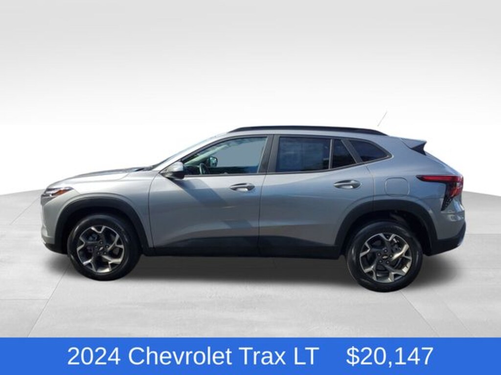 Used 2024 Chevrolet Trax LT SUV