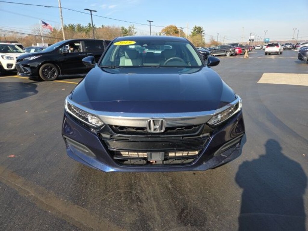 Used 2019 Honda Accord LX Sedan