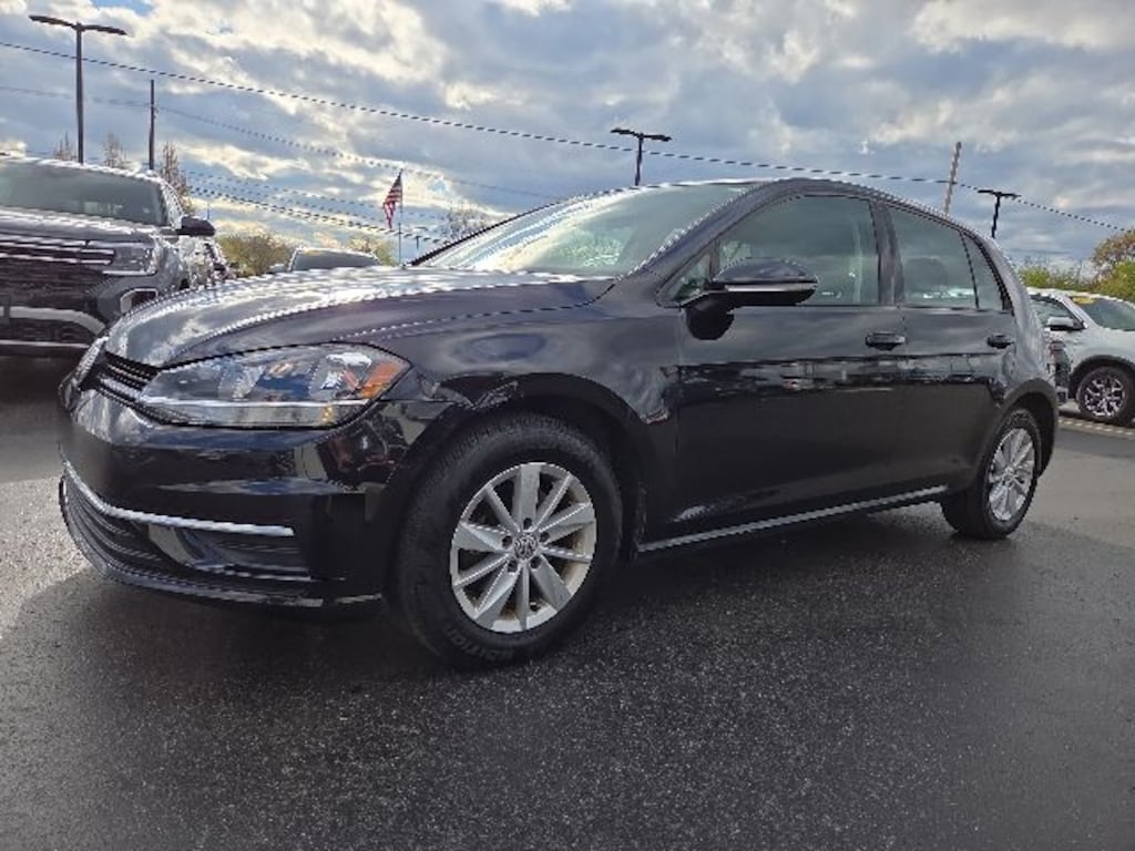 Used 2019 Volkswagen Golf S Hatchback
