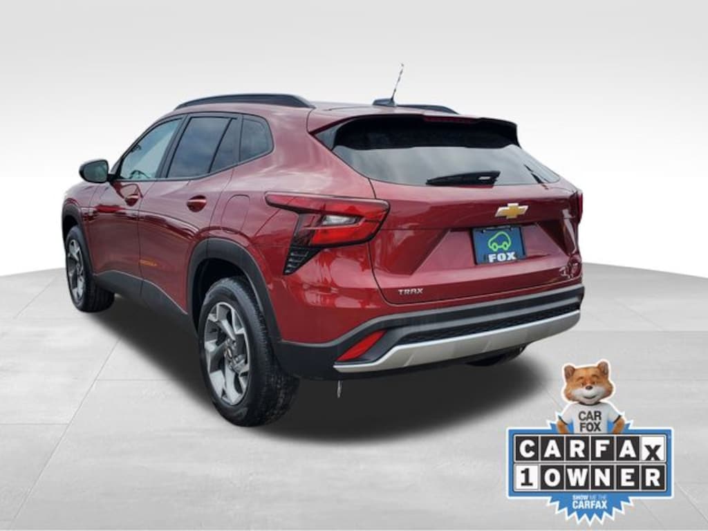 Used 2024 Chevrolet Trax LT SUV