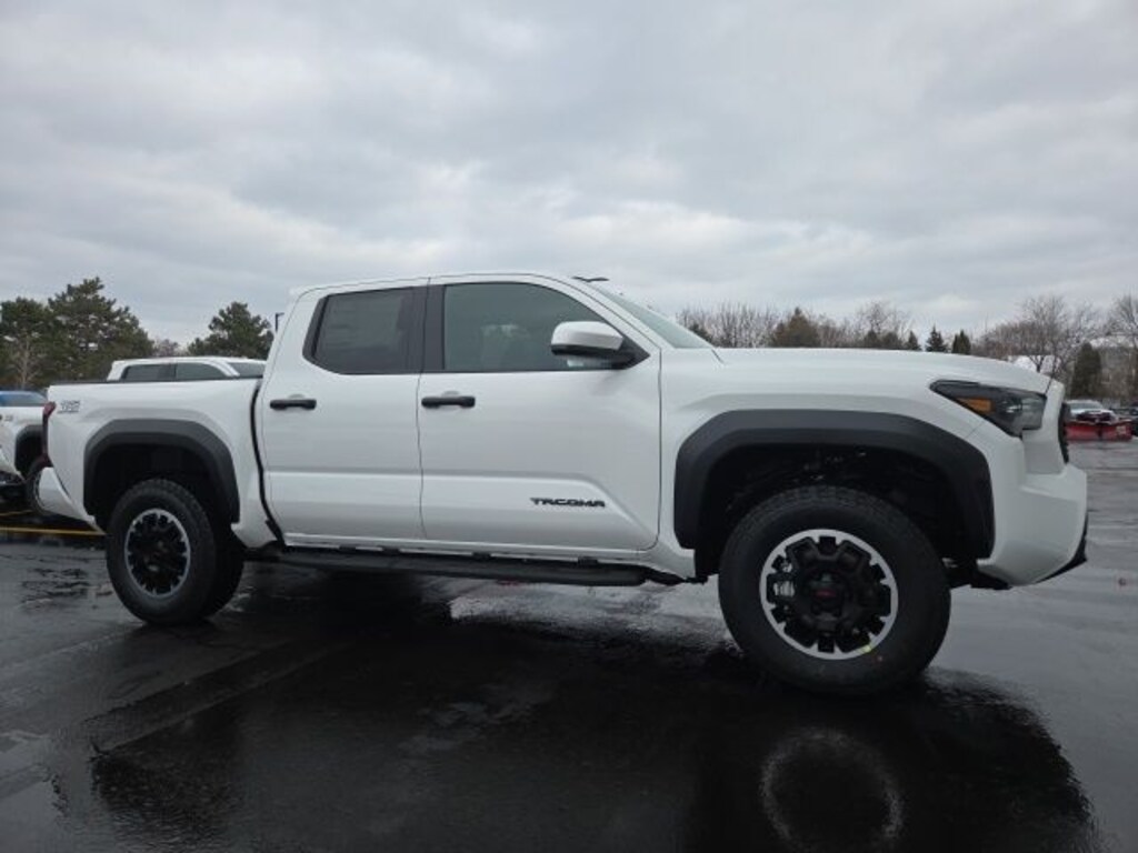 Used 2025 Toyota Tacoma TRD Off-Road Truck