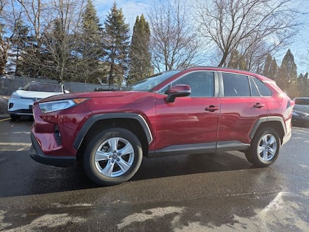 2021 Toyota RAV4 XLE SUV
