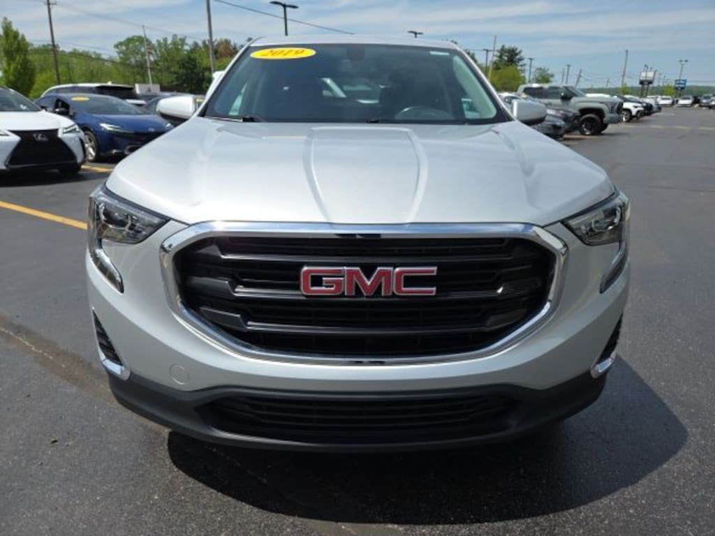 Used 2019 GMC Terrain SLE SUV