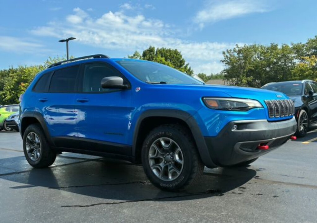 Used 2019 Jeep Cherokee Trailhawk SUV