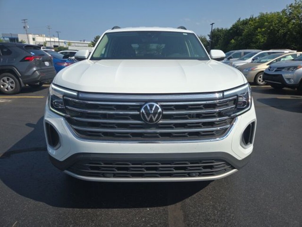 Used 2024 Volkswagen Atlas 2.0T SE SUV