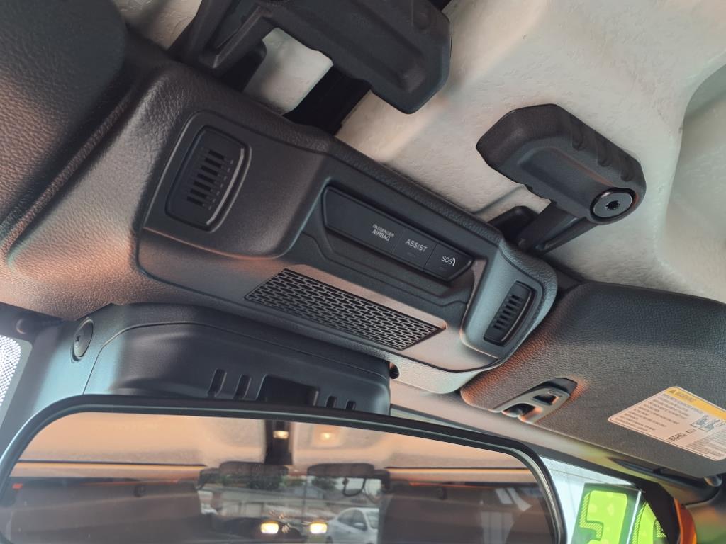 2025 Jeep Wrangler 4-Door Sahara - Photo 20